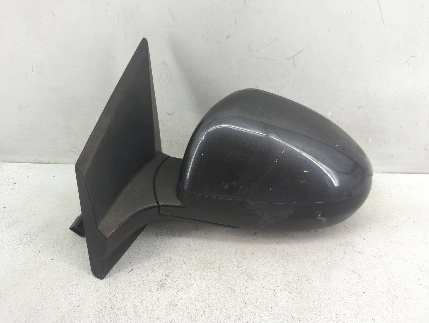 2012-2019 Chevrolet Sonic Driver Side View Mirror - Left Door Mirror OEM Used - Oemusedautoparts1.com