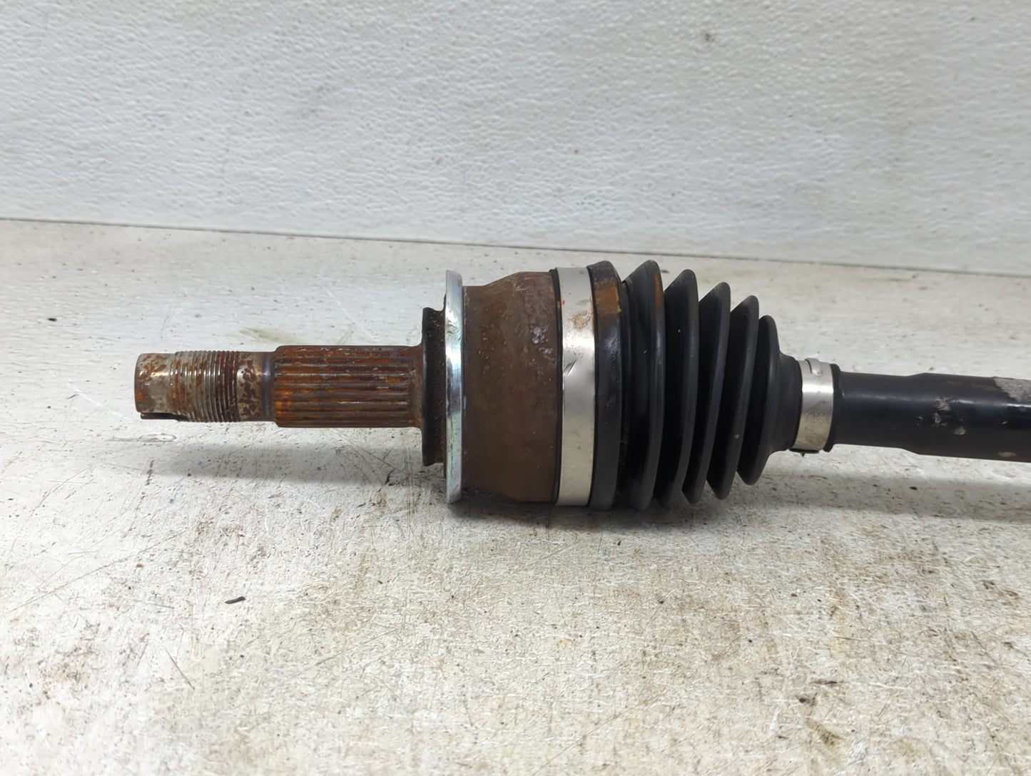 2012-2018 Chevrolet Sonic Axle Shaft Front Passenger Cv C/v - Oemusedautoparts1.com