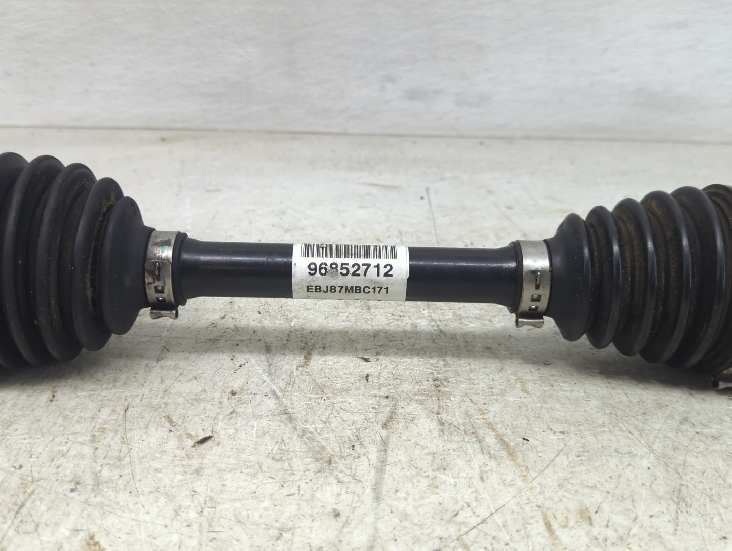 2012-2018 Chevrolet Sonic Axle Shaft Front Driver Cv C/v - Oemusedautoparts1.com