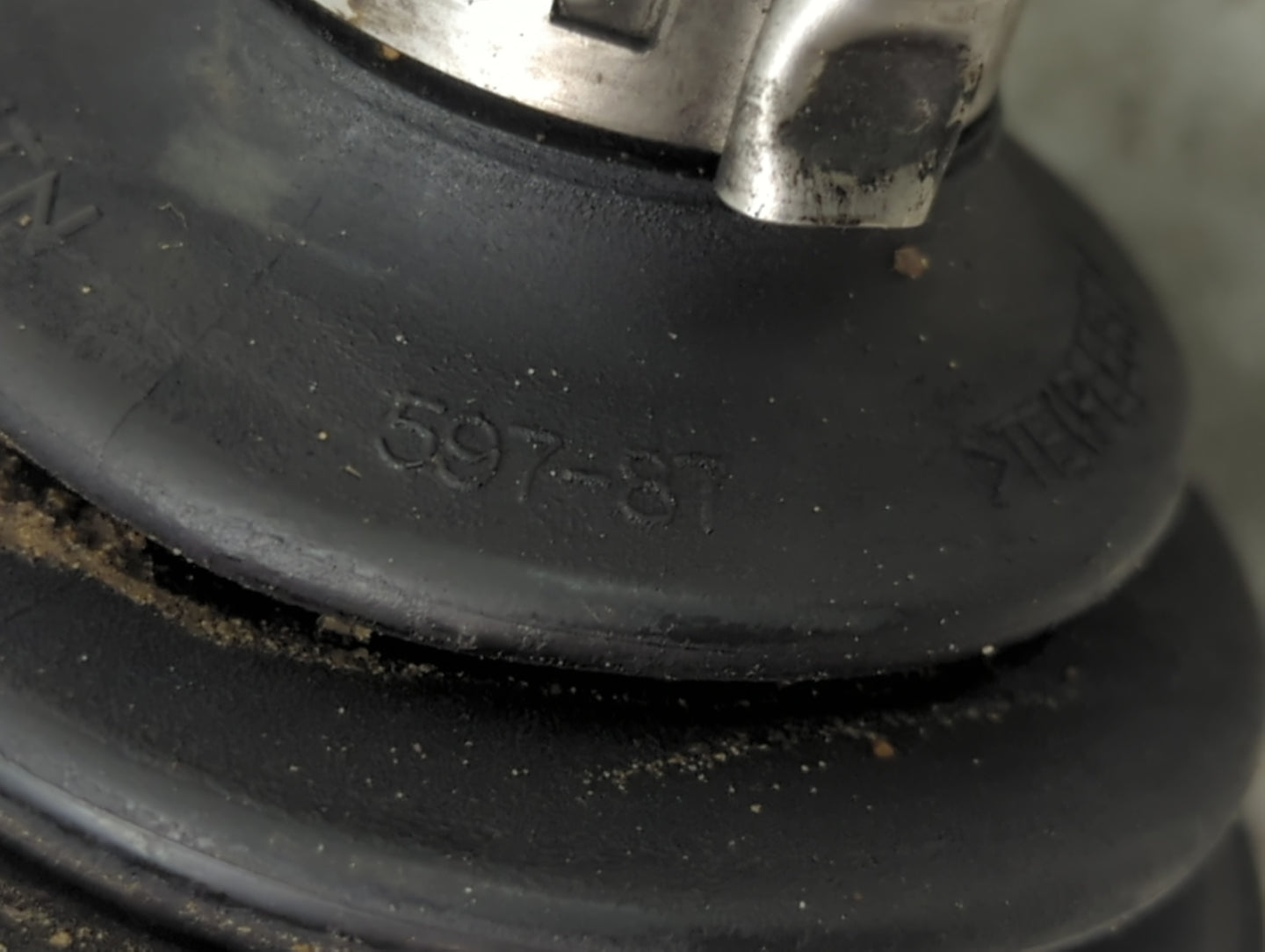 2012-2018 Chevrolet Sonic Axle Shaft Front Driver Cv C/v - Oemusedautoparts1.com