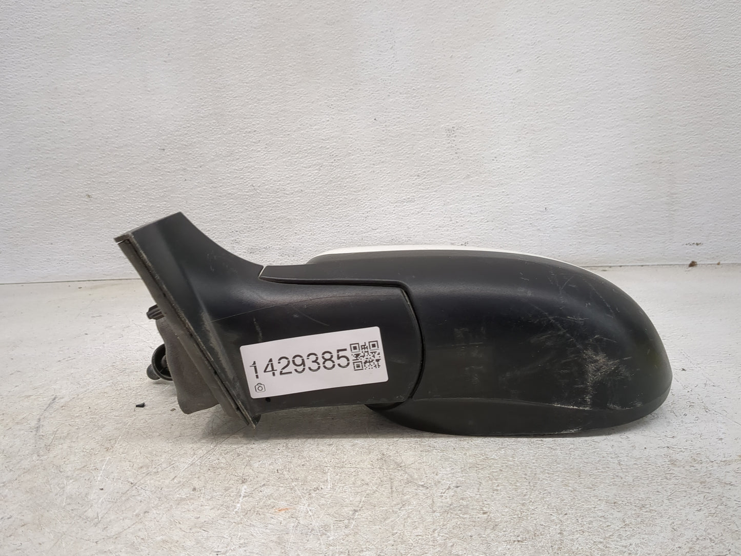 2012-2019 Chevrolet Sonic Driver Side View Mirror - Left Door Mirror OEM Used - Oemusedautoparts1.com