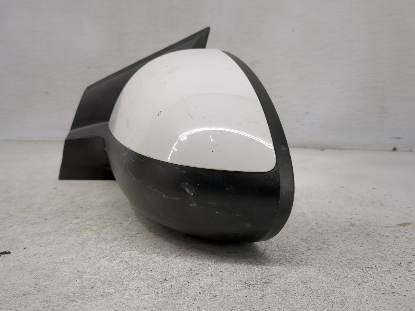 2012-2019 Chevrolet Sonic Driver Side View Mirror - Left Door Mirror OEM Used - Oemusedautoparts1.com