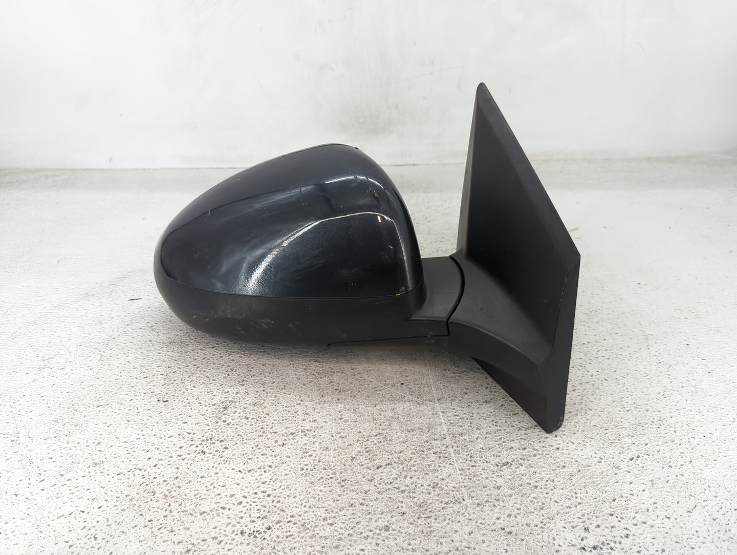 2012-2019 Chevrolet Sonic Passenger Side View Mirror - Right Door Mirror OEM Used - Oemusedautoparts1.com