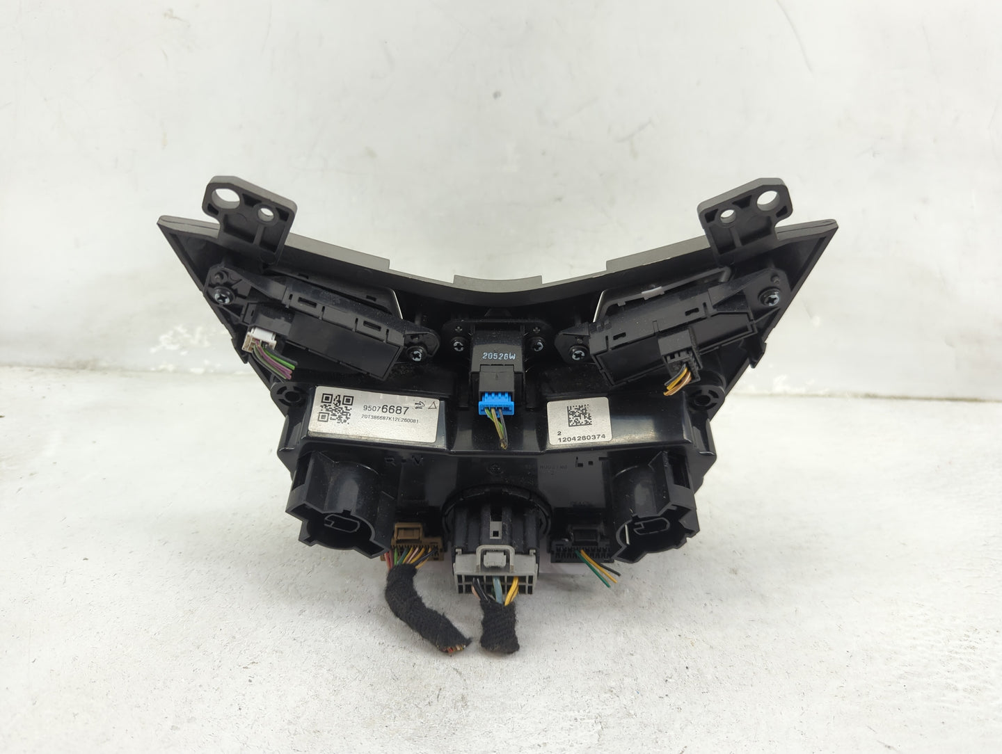 2012 Chevrolet Sonic Climate Control Module Temperature AC/Heater Replacement P/N:95076687 Fits OEM Used Auto Parts - Oemuse