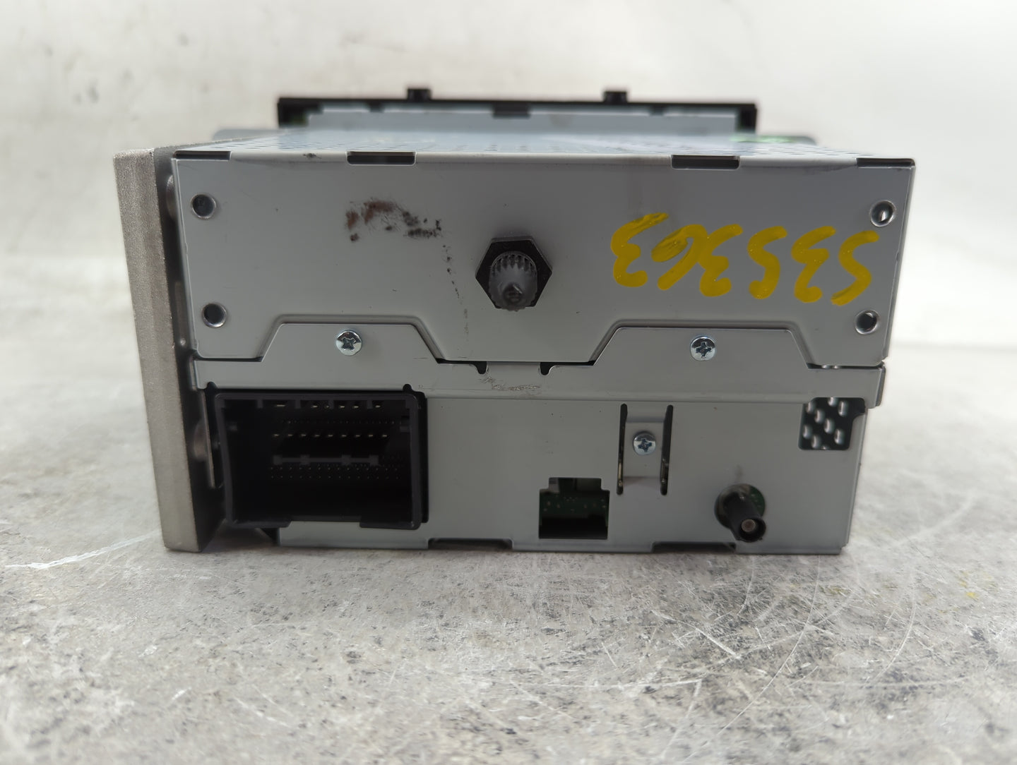 2012 Chevrolet Sonic Radio AM FM Cd Player Receiver Replacement P/N:95179018 Fits OEM Used Auto Parts - Oemusedautoparts1.co