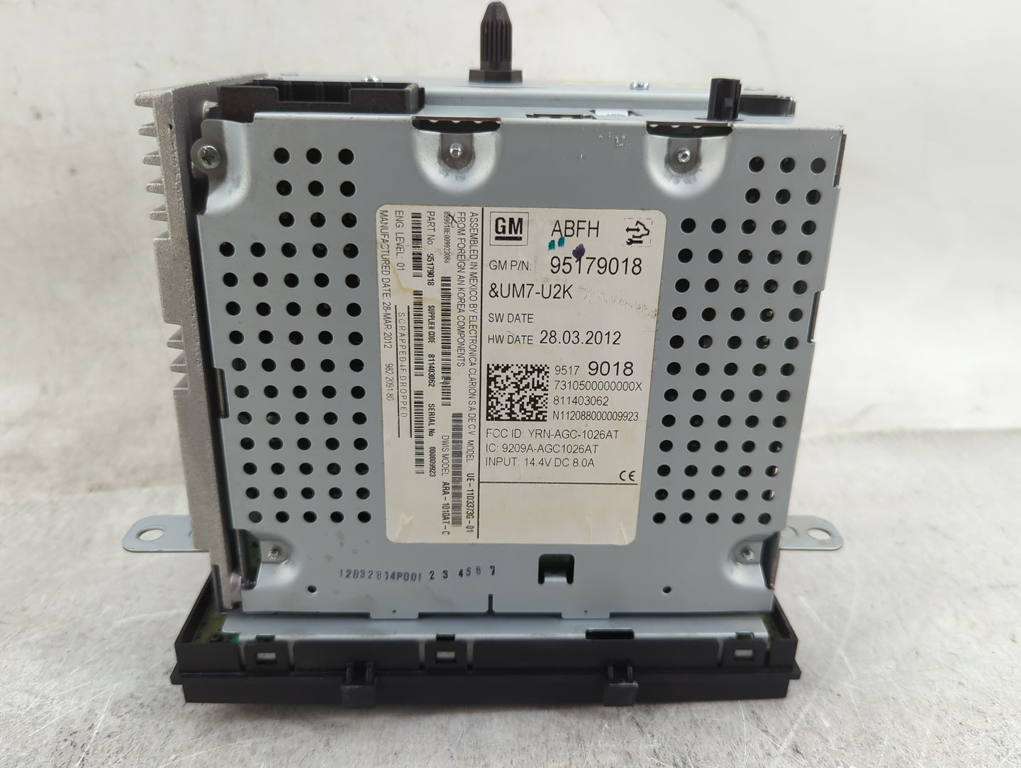 2012 Chevrolet Sonic Radio AM FM Cd Player Receiver Replacement P/N:95179018 Fits OEM Used Auto Parts - Oemusedautoparts1.co