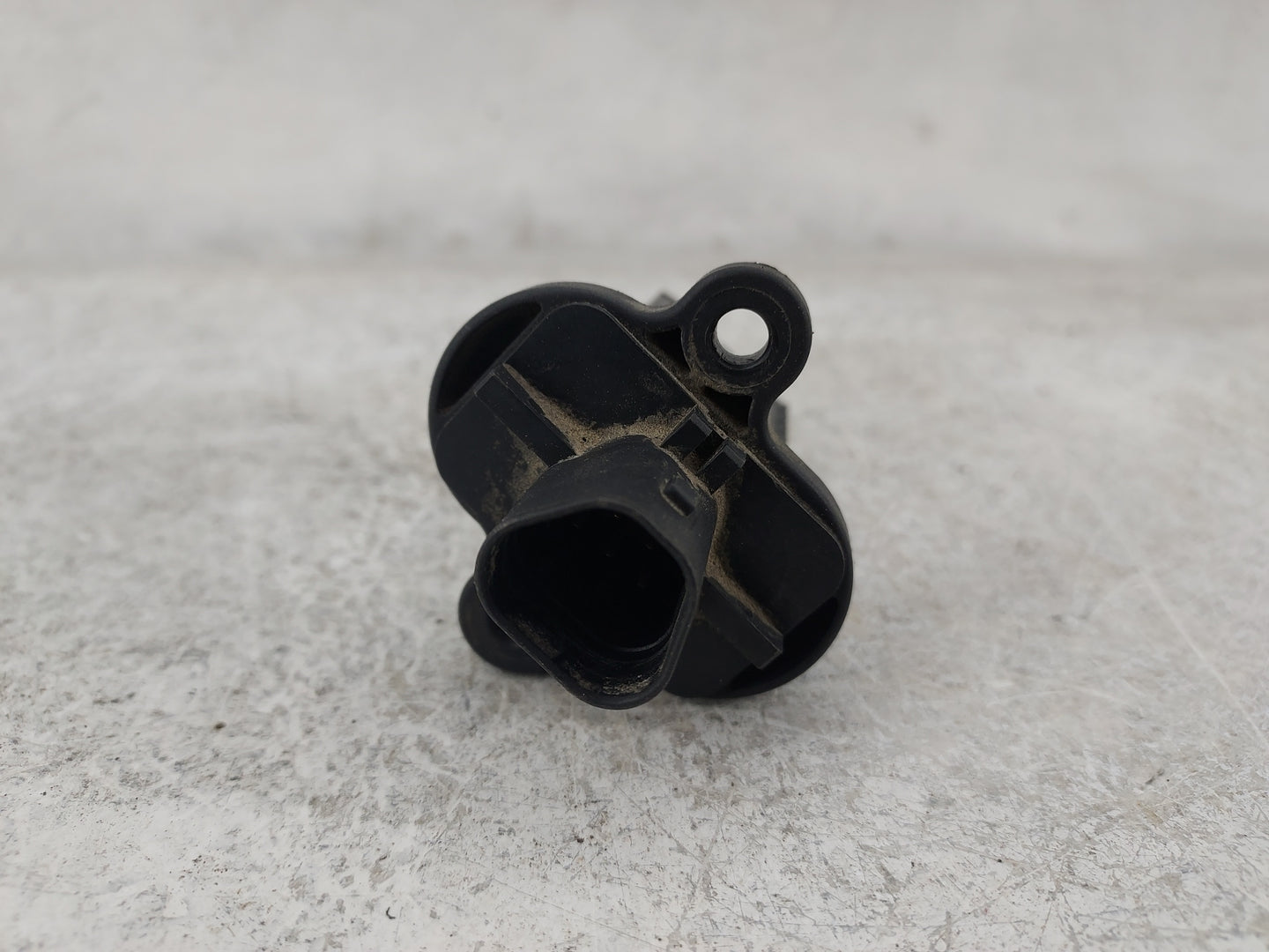 2012-2012 Chevrolet Sonic Mass Air Flow Meter Maf 1487353 - Oemusedautoparts1.com