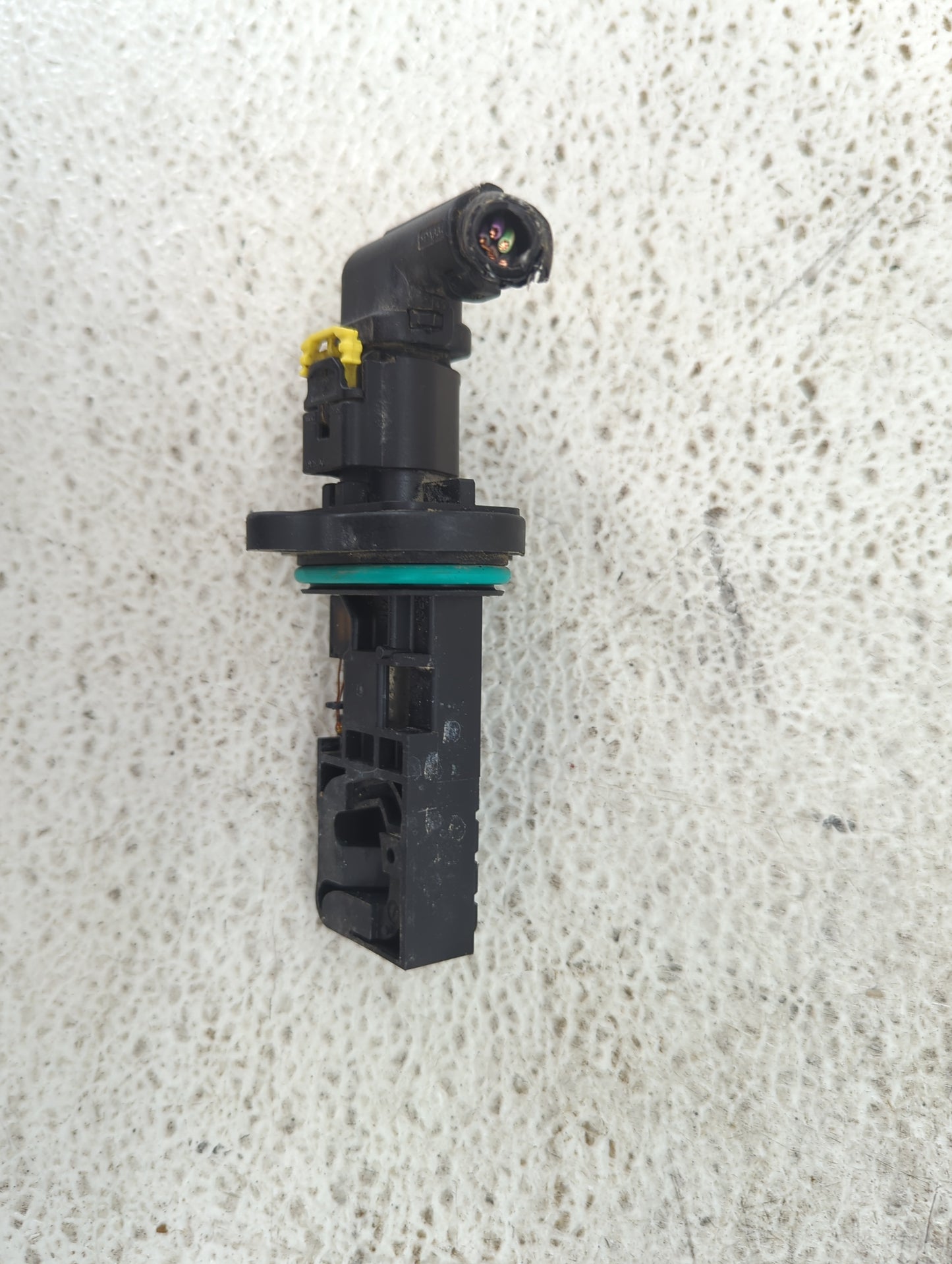 2012-2012 Chevrolet Sonic Mass Air Flow Meter Maf 1487602 - Oemusedautoparts1.com