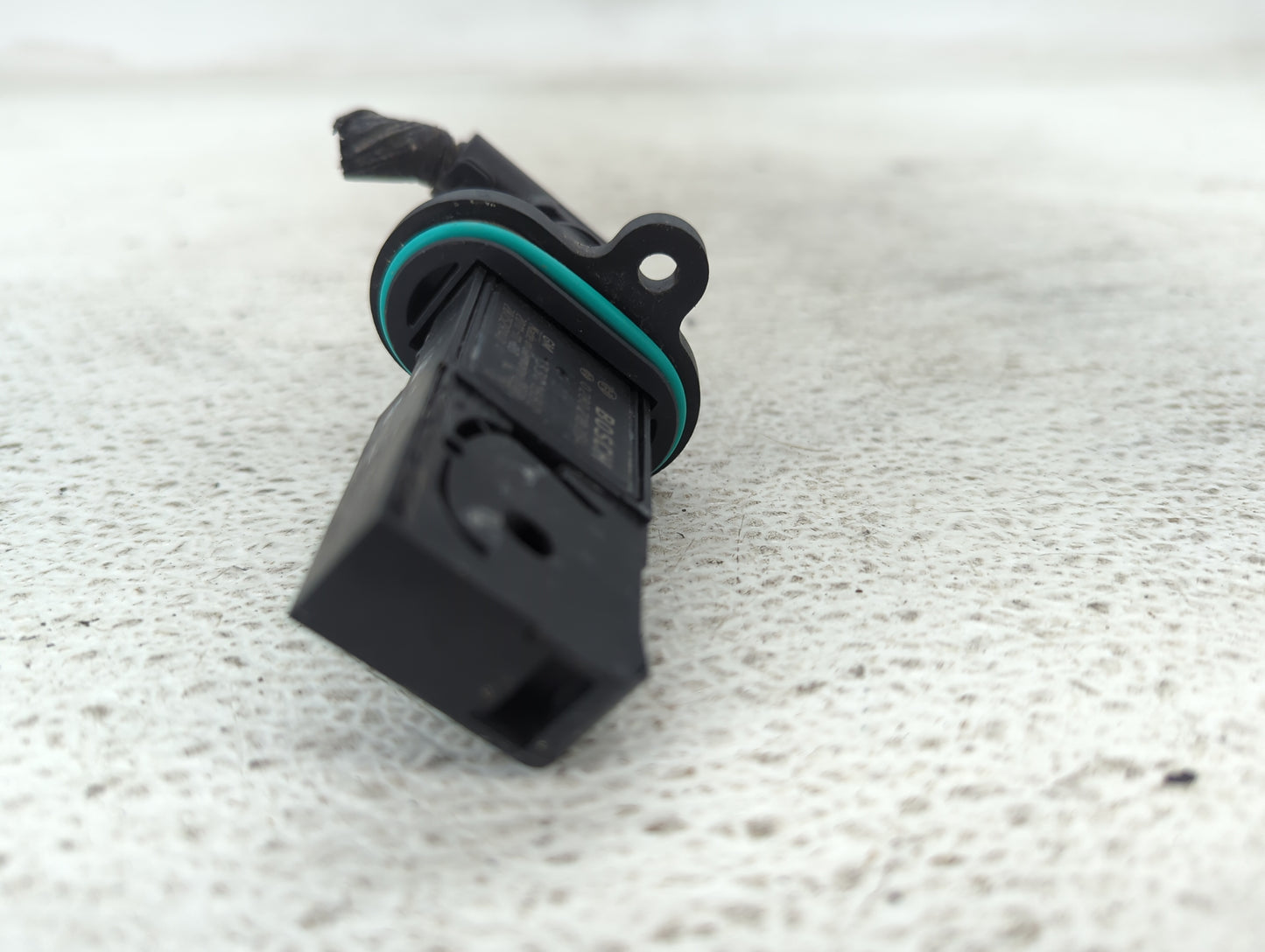 2012-2012 Chevrolet Sonic Mass Air Flow Meter Maf 1487602 - Oemusedautoparts1.com