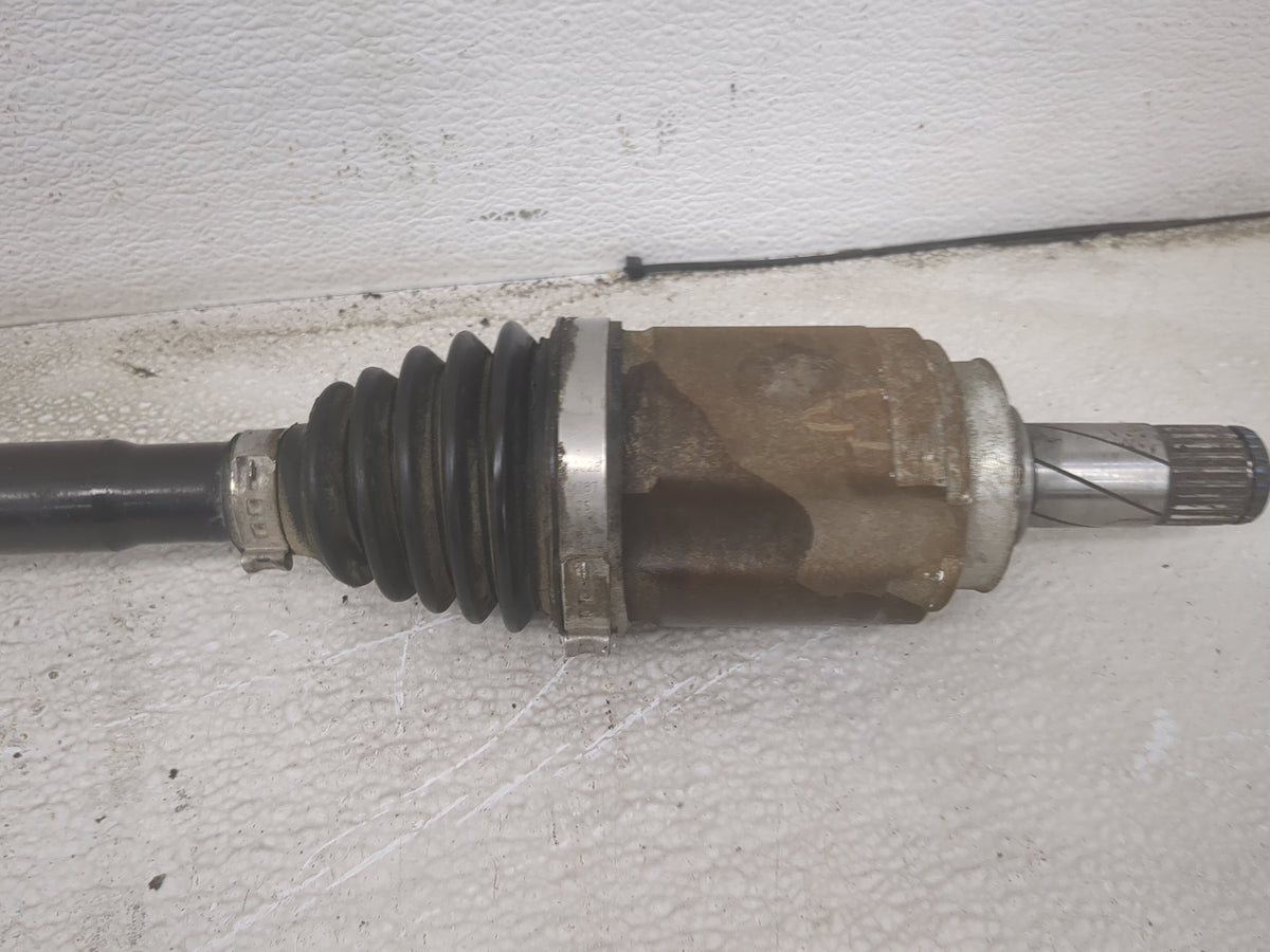 2012-2018 Chevrolet Sonic Axle Shaft Front Passenger Cv C/v 1500599 - Oemusedautoparts1.com