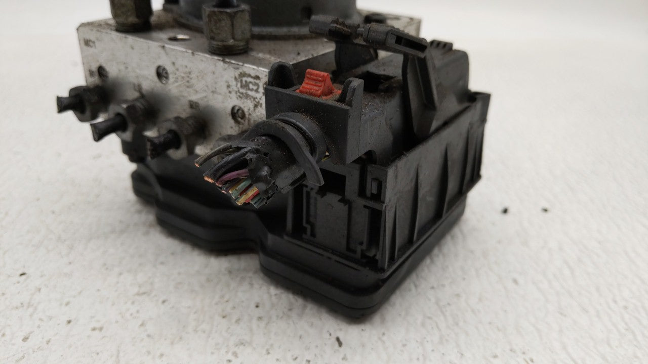 2012-2013 Chevrolet Sonic ABS Pump Control Module Replacement P/N:95173880 95104537 Fits Fits 2012 2013 OEM Used Auto Parts 
