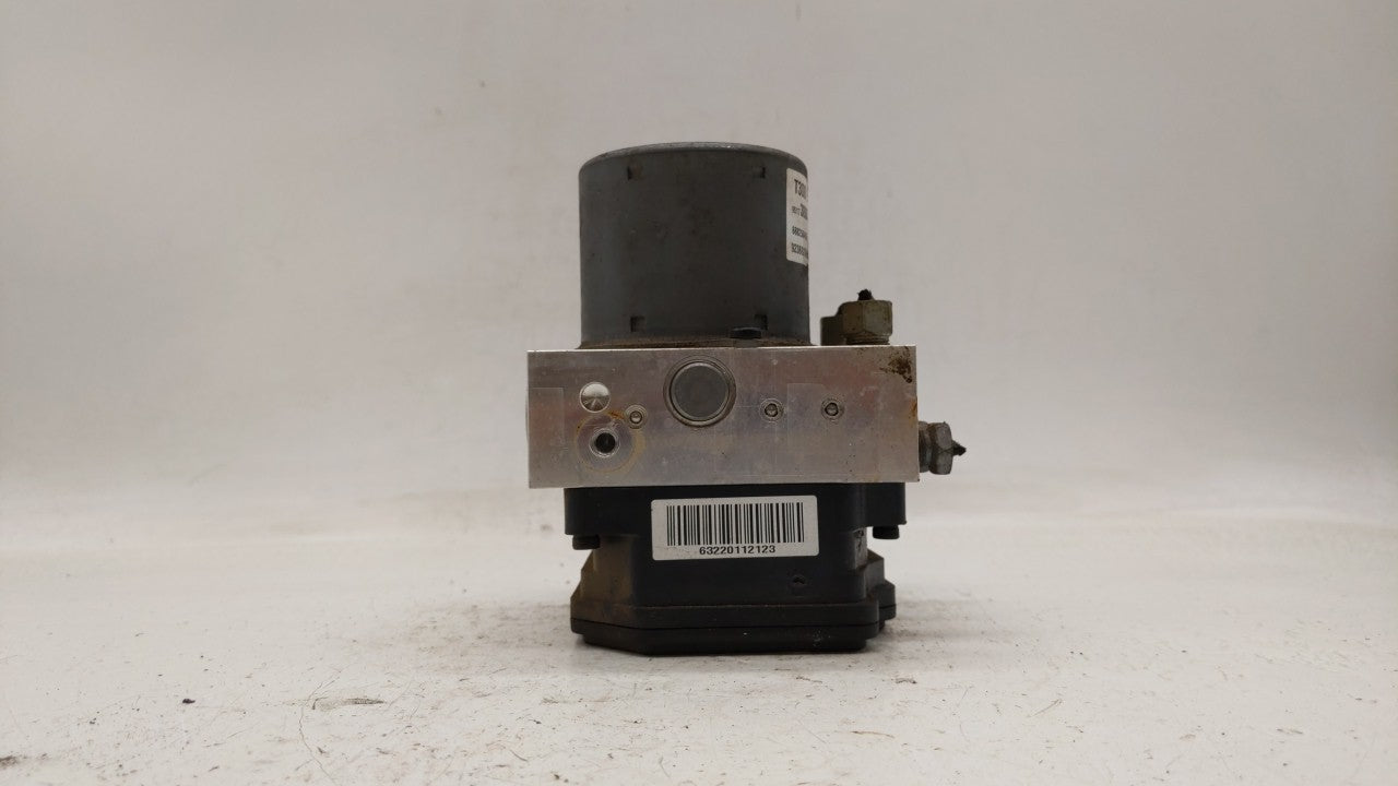 2012-2013 Chevrolet Sonic ABS Pump Control Module Replacement P/N:95173880 95104537 Fits Fits 2012 2013 OEM Used Auto Parts 