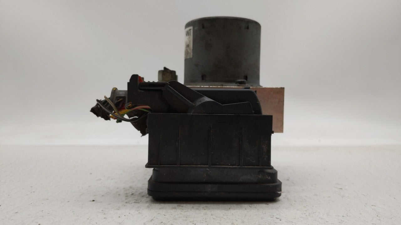 2012-2013 Chevrolet Sonic ABS Pump Control Module Replacement P/N:95173880 95104537 Fits Fits 2012 2013 OEM Used Auto Parts 