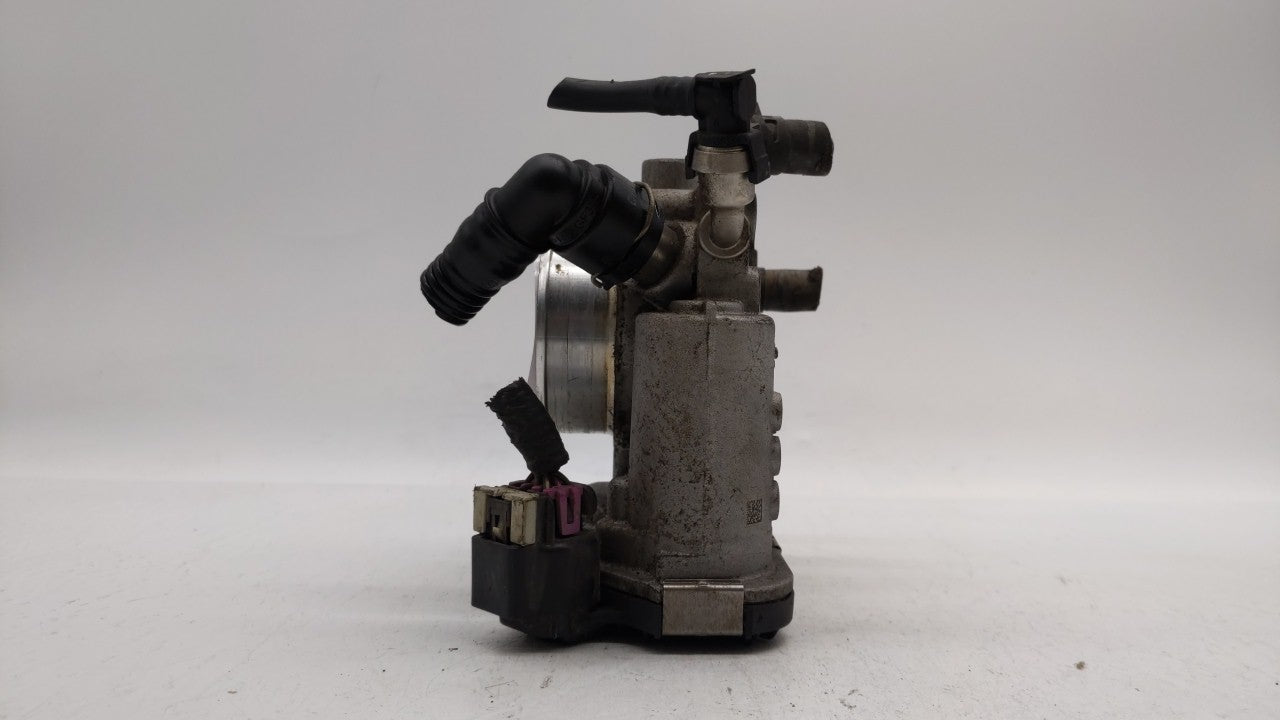 2012-2018 Chevrolet Sonic Throttle Body P/N:55577375 55561495 Fits Fits 2009 2010 2011 2012 2013 2014 2015 2016 2017 2018 OE