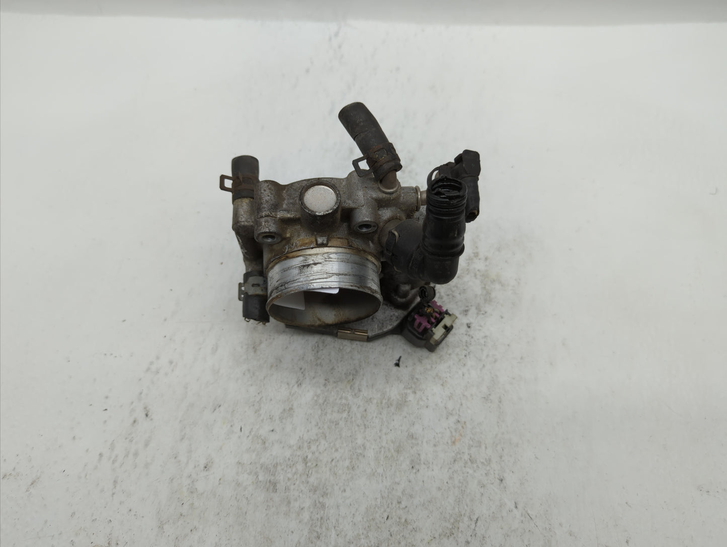 2012-2018 Chevrolet Sonic Throttle Body P/N:55577375 55561495 Fits Fits 2009 2010 2011 2012 2013 2014 2015 2016 2017 2018 OE