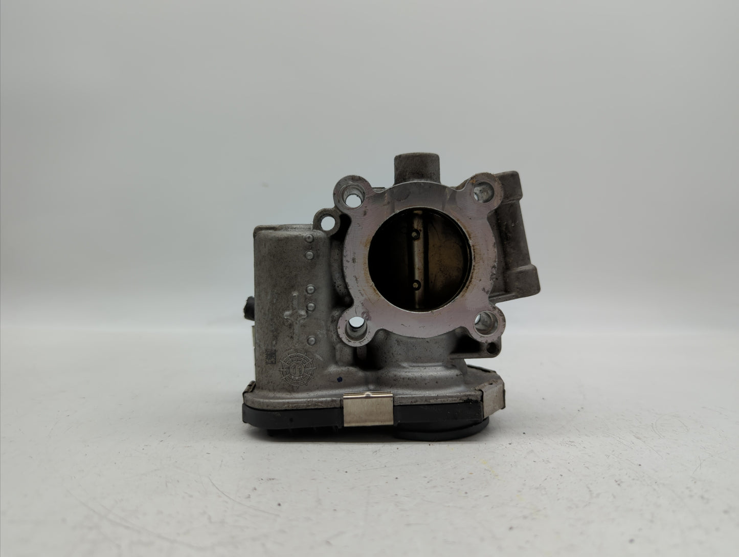 2012-2019 Chevrolet Sonic Throttle Body P/N:55581662 Fits Fits 2011 2012 2013 2014 2015 2016 2017 2018 2019 2020 2021 OEM Us
