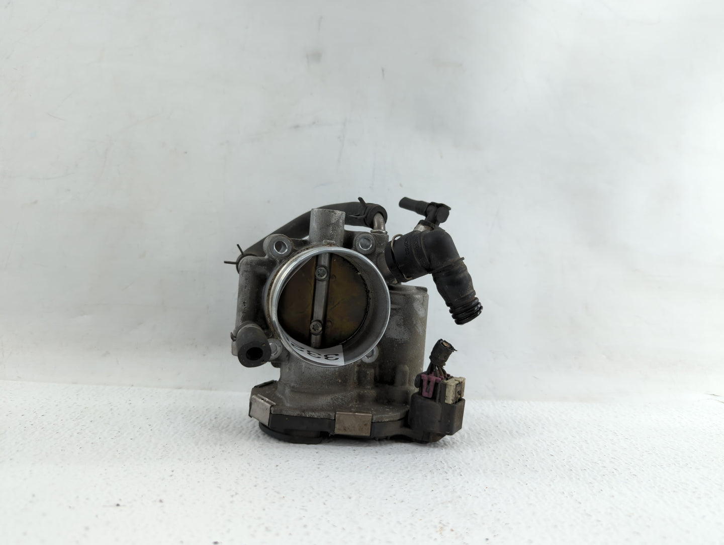 2012-2018 Chevrolet Sonic Throttle Body P/N:55577375 55561495 Fits Fits 2009 2010 2011 2012 2013 2014 2015 2016 2017 2018 OE