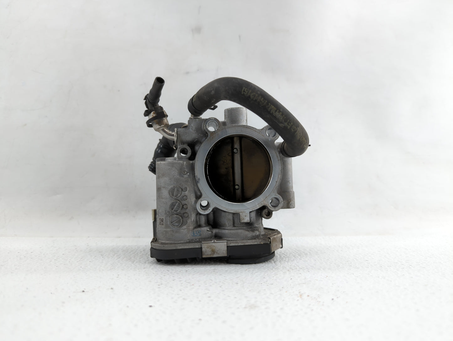 2012-2018 Chevrolet Sonic Throttle Body P/N:55577375 55561495 Fits Fits 2009 2010 2011 2012 2013 2014 2015 2016 2017 2018 OE