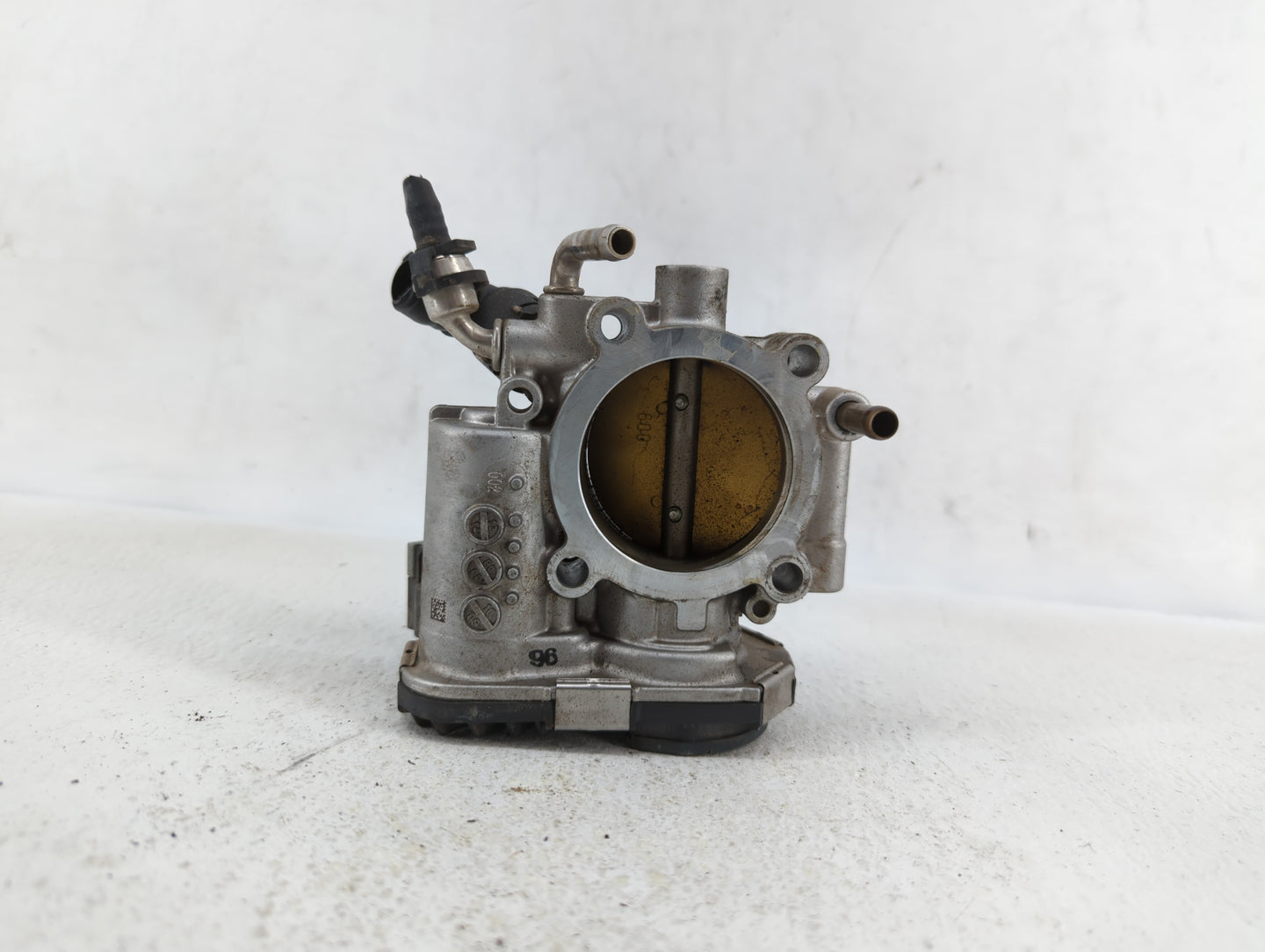 2012-2018 Chevrolet Sonic Throttle Body P/N:55577375 55561495 Fits Fits 2009 2010 2011 2012 2013 2014 2015 2016 2017 2018 OE