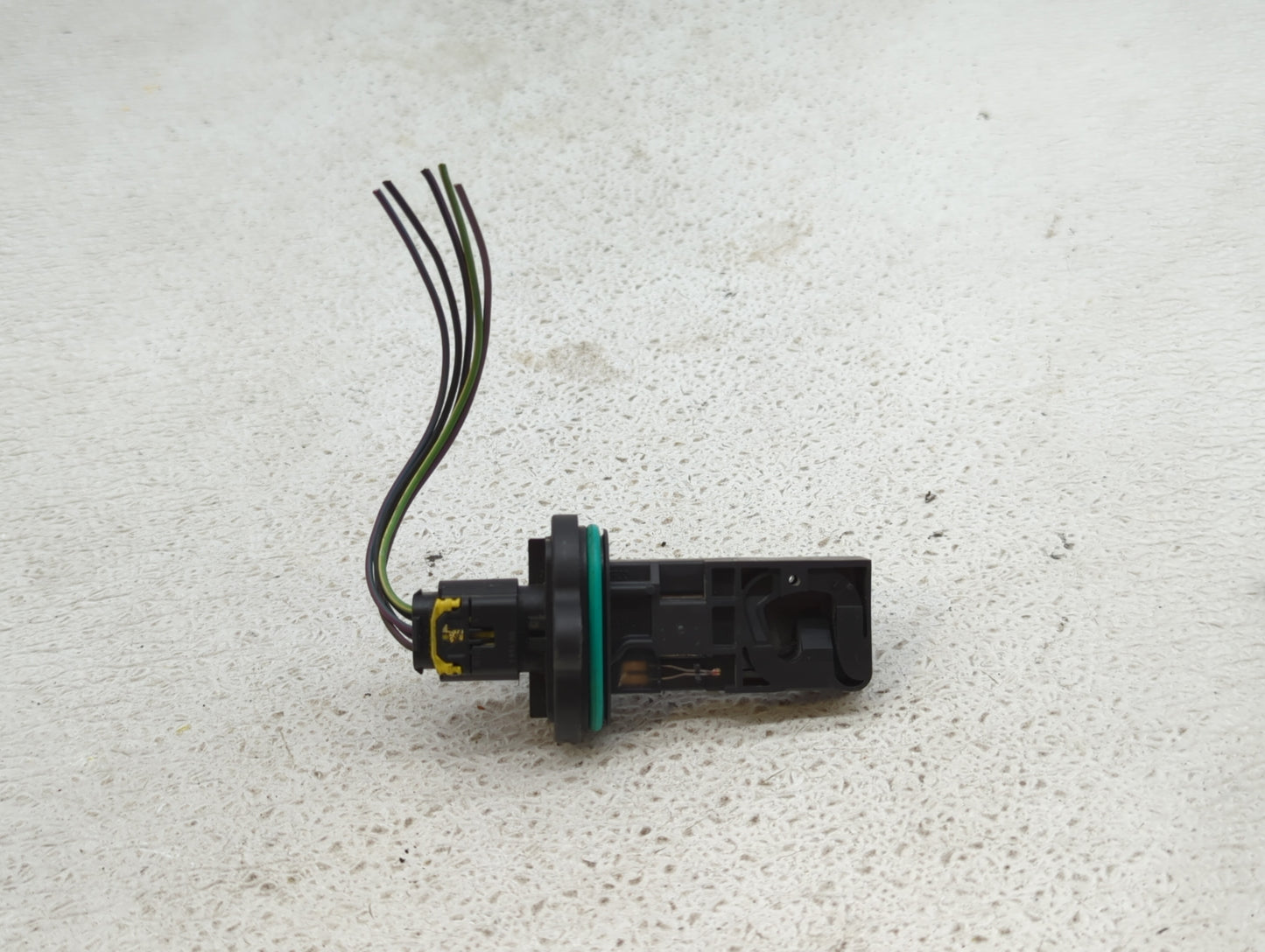 2012-2012 Chevrolet Sonic Mass Air Flow Meter Maf - Oemusedautoparts1.com