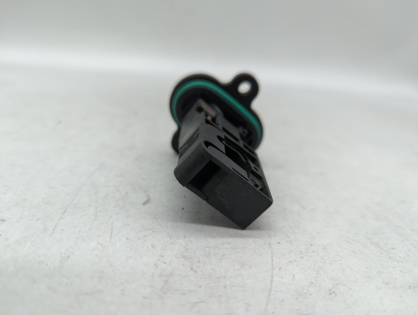 2012-2012 Chevrolet Sonic Mass Air Flow Meter Maf - Oemusedautoparts1.com