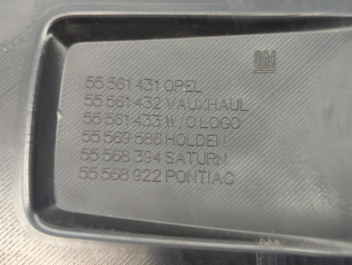 2012 Chevrolet Sonic Engine Cover - Oemusedautoparts1.com
