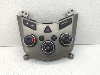 compare product 2012 Chevrolet Sonic Climate Control Module Temperature AC/Heater Replacement P/N:95076687 95189629, 95466006 Fits OEM Used Auto Parts