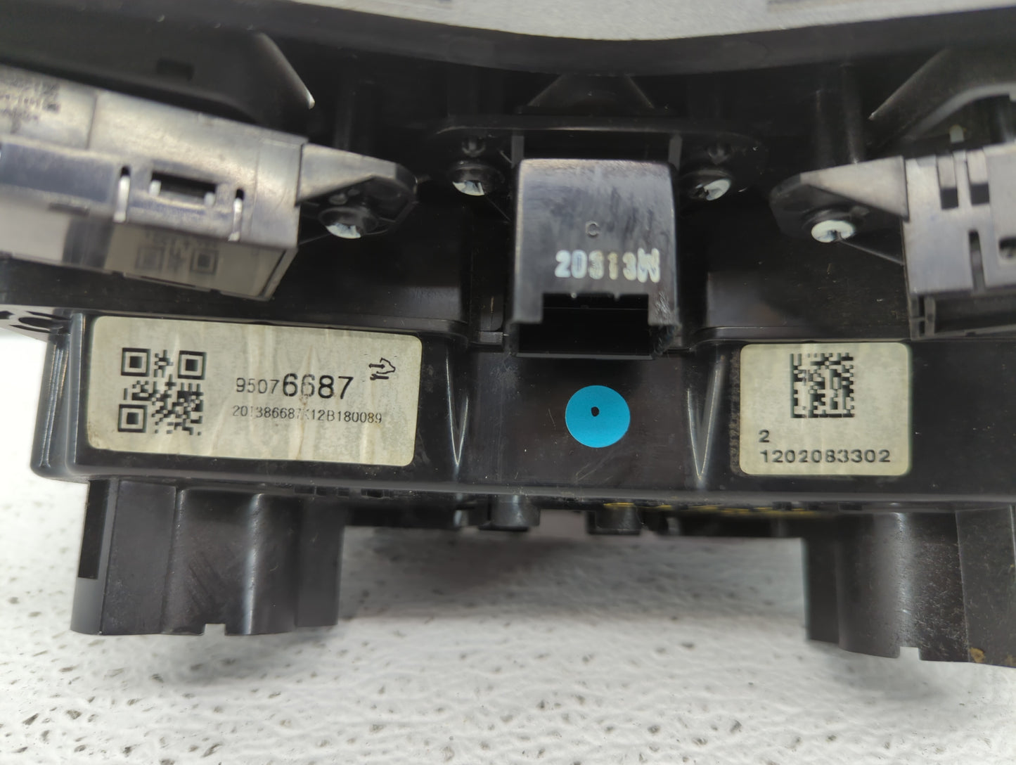 2012 Chevrolet Sonic Climate Control Module Temperature AC/Heater Replacement P/N:95076687 95189629, 95466006 Fits OEM Used 