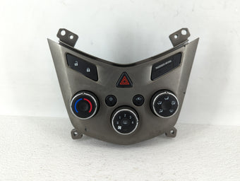 compare product 2012 Chevrolet Sonic Climate Control Module Temperature AC/Heater Replacement P/N:95076687 95189629, 95466006 Fits OEM Used Auto Parts