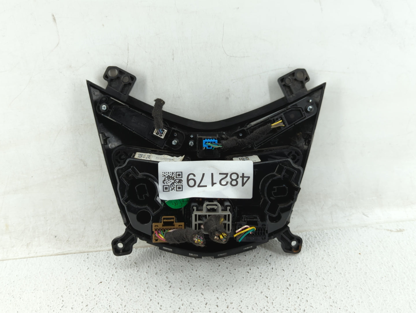 2012 Chevrolet Sonic Climate Control Module Temperature AC/Heater Replacement P/N:95076687 95189629, 95466006 Fits OEM Used 