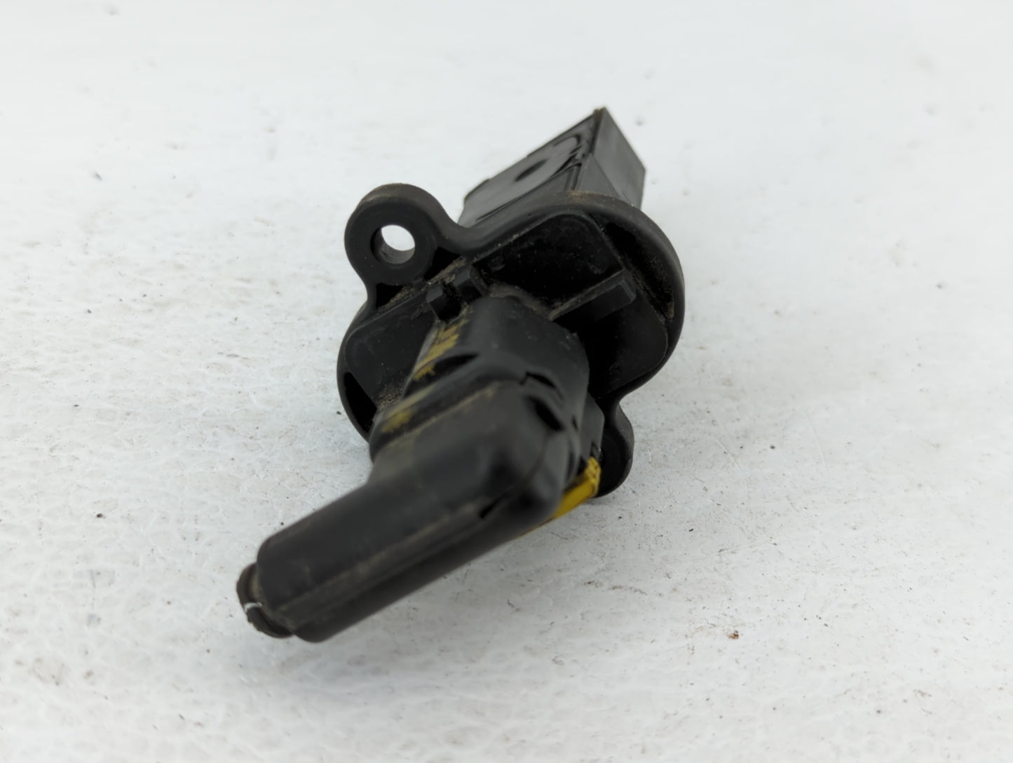 2012-2012 Chevrolet Sonic Mass Air Flow Meter Maf - Oemusedautoparts1.com