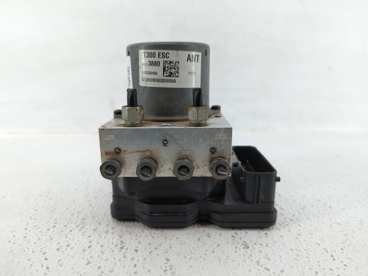 2012-2013 Chevrolet Sonic ABS Pump Control Module Replacement P/N:95173880 Fits Fits 2012 2013 OEM Used Auto Parts - Oemused