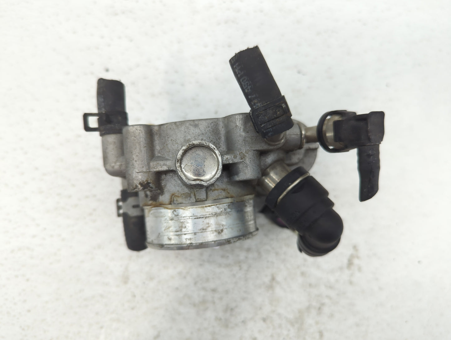 2012-2018 Chevrolet Sonic Throttle Body P/N:55 577 375 55561495 Fits Fits 2009 2010 2011 2012 2013 2014 2015 2016 2017 2018 