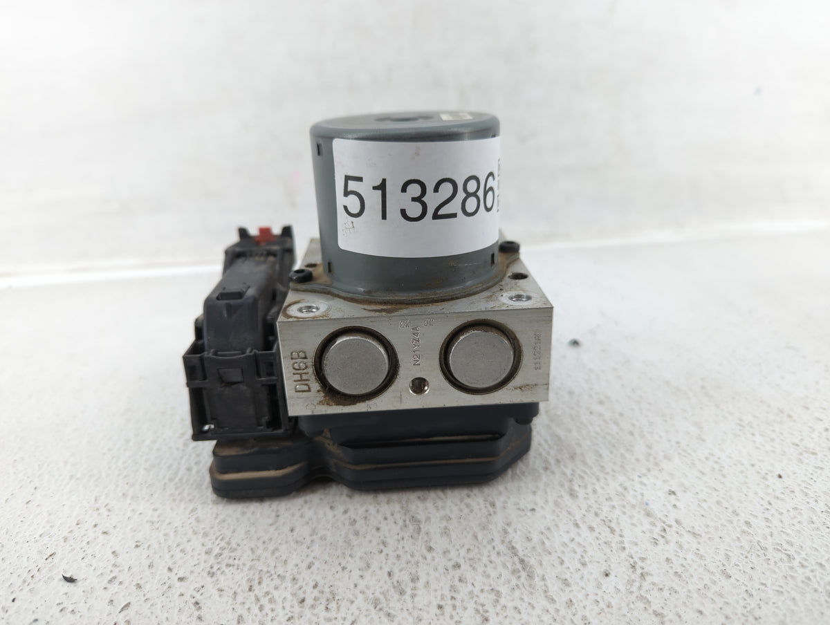 2012-2013 Chevrolet Sonic Anti-Lock Brake ABS Pump Module Actuator OEM P/N:95173880 Fits Fits 2012 2013 OEM Used Auto Parts 