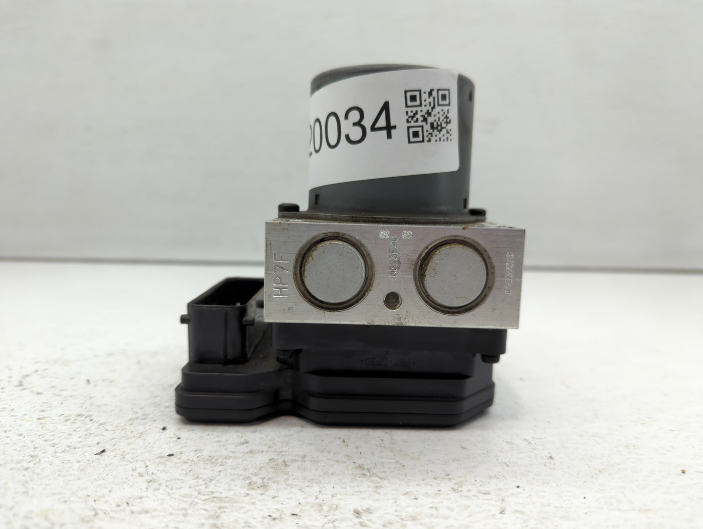 2012-2013 Chevrolet Sonic ABS Pump Control Module Replacement P/N:95173880 Fits Fits 2012 2013 OEM Used Auto Parts - Oemused