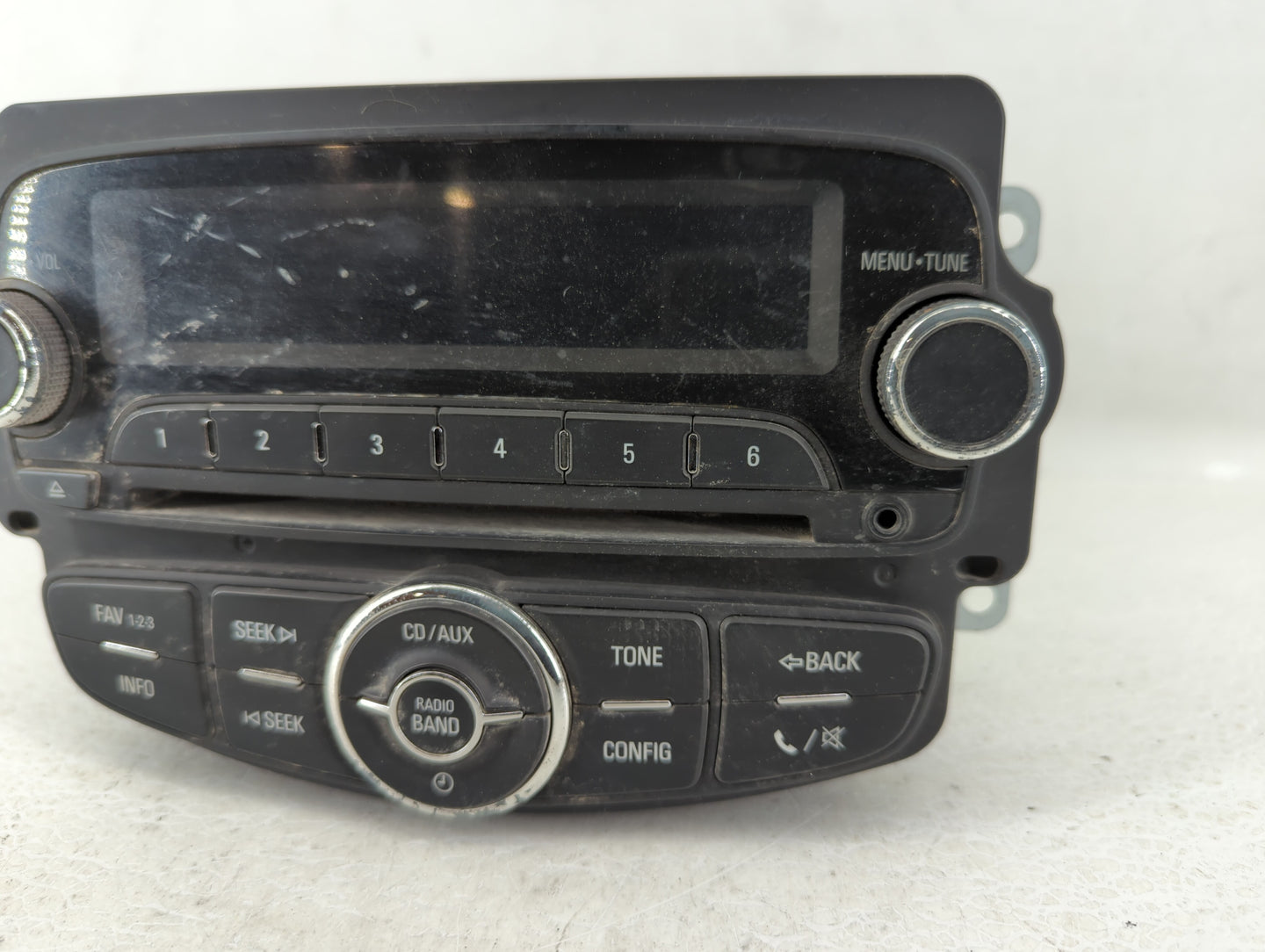 2012 Chevrolet Sonic Radio AM FM Cd Player Receiver Replacement P/N:95179051 Fits OEM Used Auto Parts - Oemusedautoparts1.co