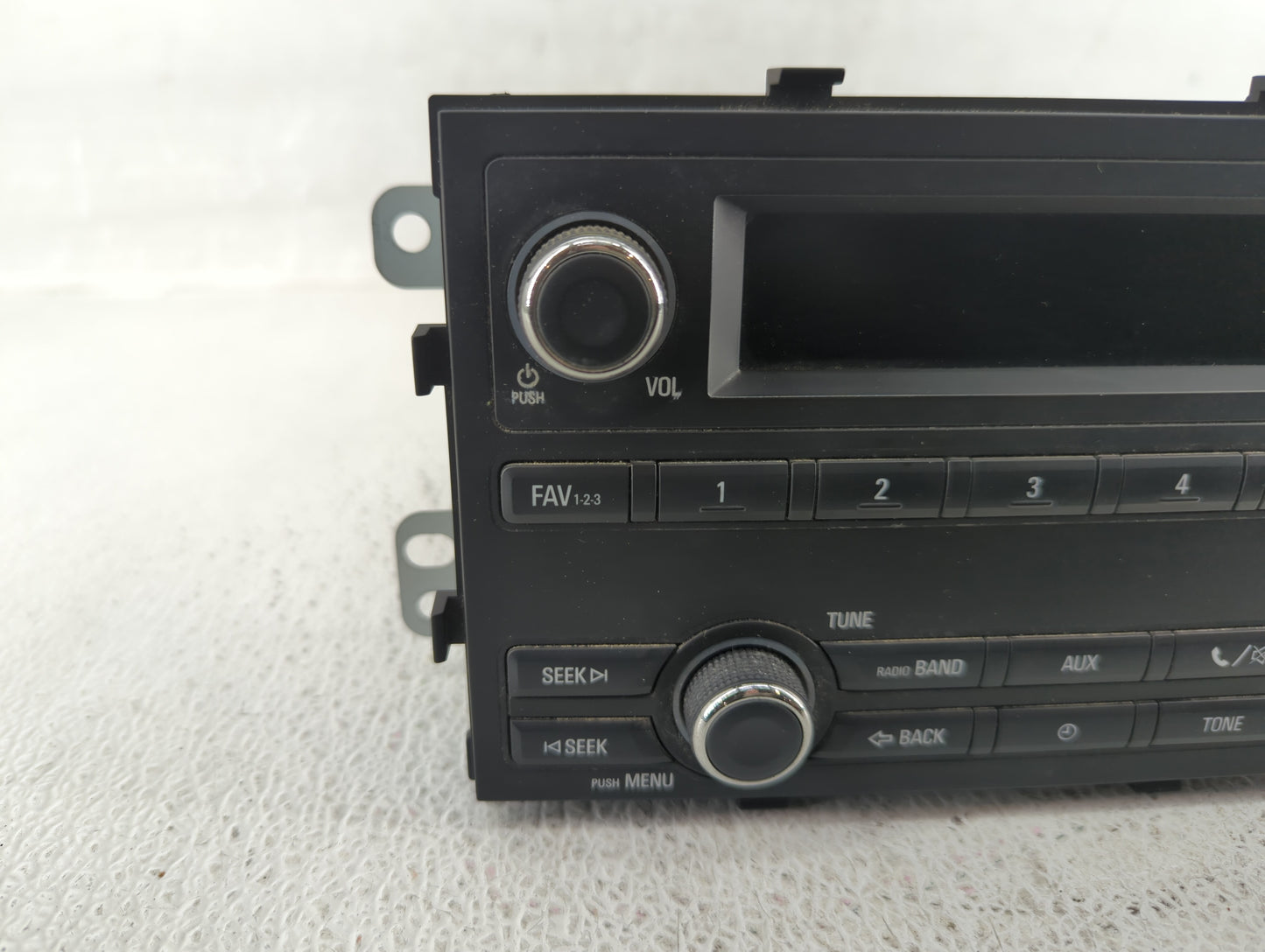 2012-2012 Chevrolet Sonic Am Fm Cd Player Radio Receiver - Oemusedautoparts1.com