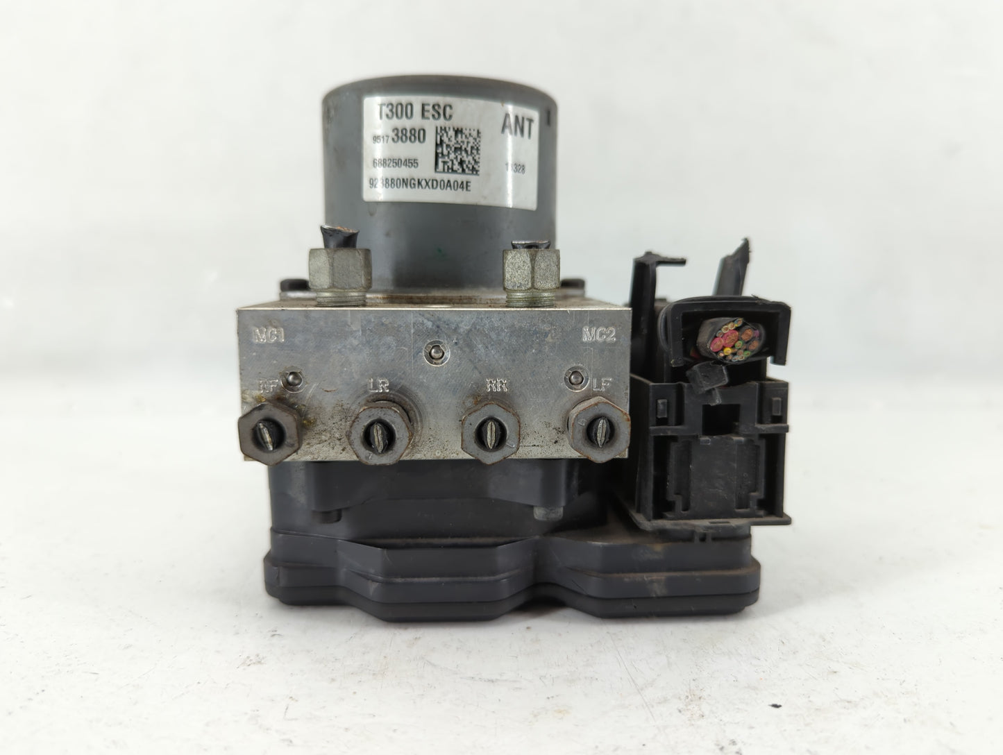 2012-2013 Chevrolet Sonic ABS Pump Control Module Replacement P/N:95173880 Fits Fits 2012 2013 OEM Used Auto Parts - Oemused