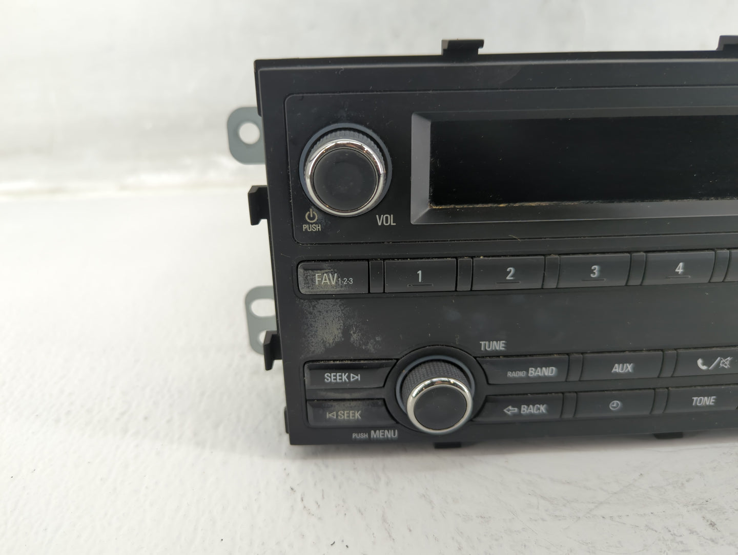 2012-2012 Chevrolet Sonic Am Fm Cd Player Radio Receiver - Oemusedautoparts1.com