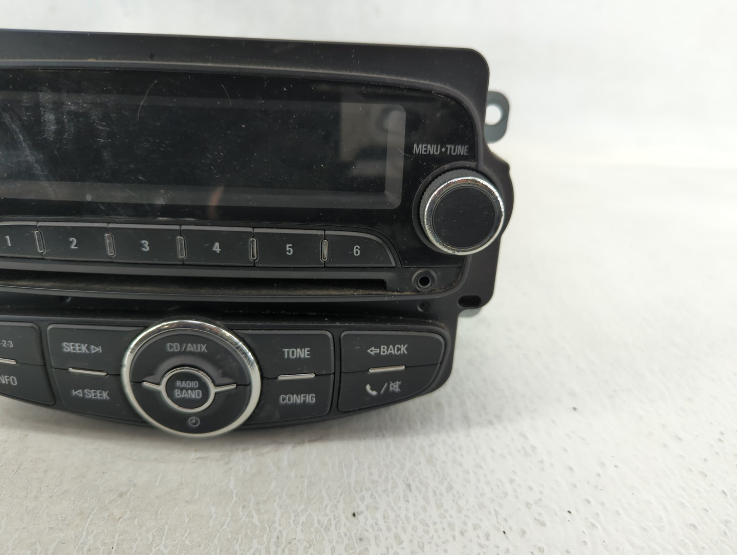 2012-2012 Chevrolet Sonic Am Fm Cd Player Radio Receiver - Oemusedautoparts1.com