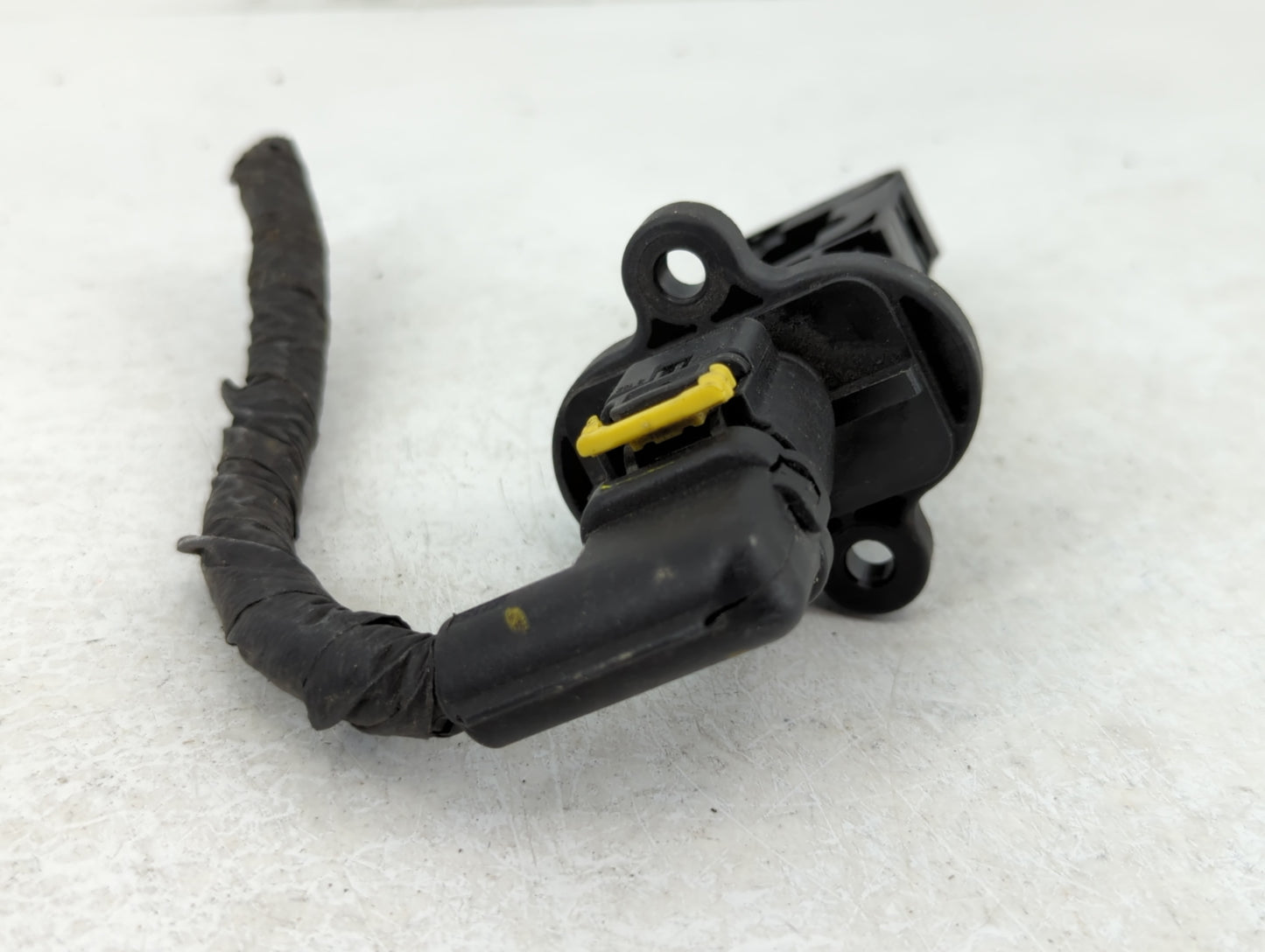 2012-2012 Chevrolet Sonic Mass Air Flow Meter Maf - Oemusedautoparts1.com