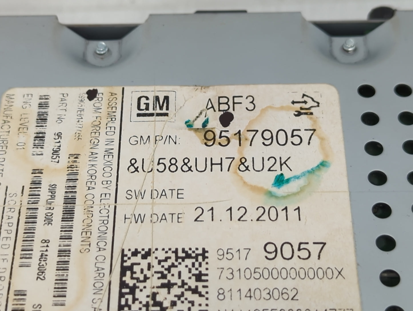 2012 Chevrolet Sonic Radio AM FM Cd Player Receiver Replacement P/N:95179057 Fits OEM Used Auto Parts - Oemusedautoparts1.co