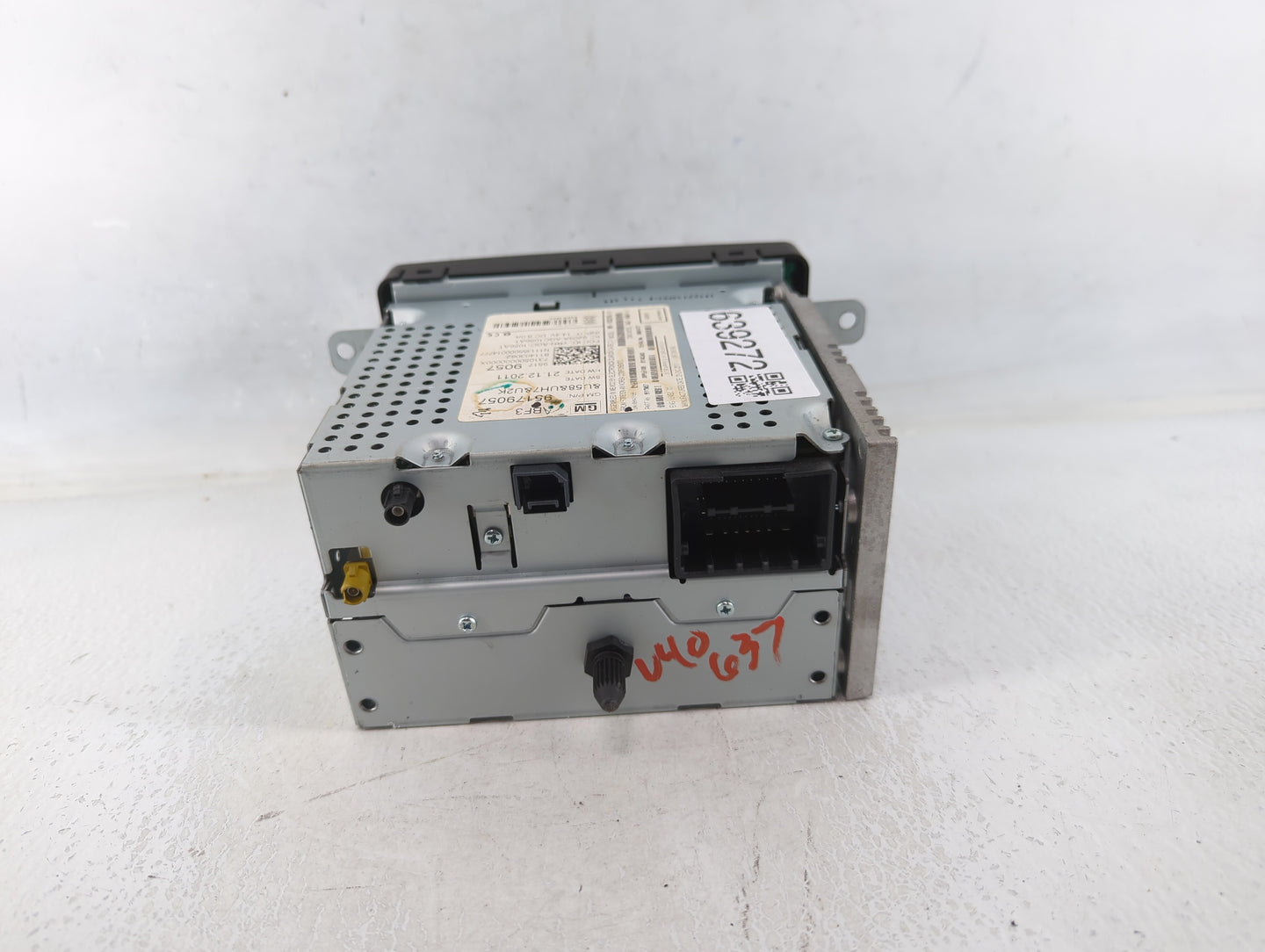 2012 Chevrolet Sonic Radio AM FM Cd Player Receiver Replacement P/N:95179057 Fits OEM Used Auto Parts - Oemusedautoparts1.co