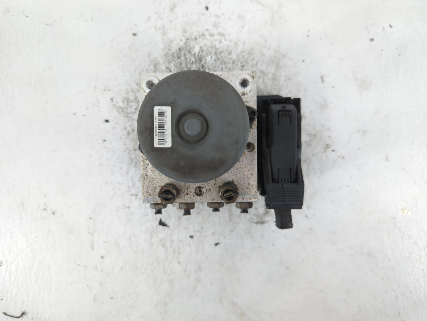 2012-2013 Chevrolet Sonic ABS Pump Control Module Replacement P/N:95173880 Fits Fits 2012 2013 OEM Used Auto Parts - Oemused