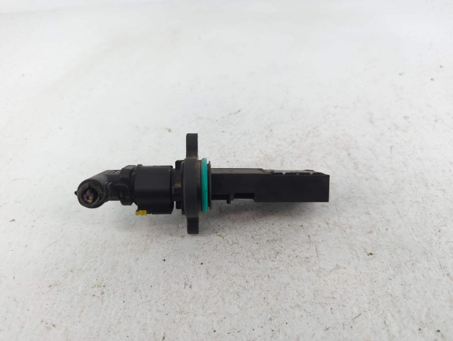 2012-2012 Chevrolet Sonic Mass Air Flow Meter Maf - Oemusedautoparts1.com