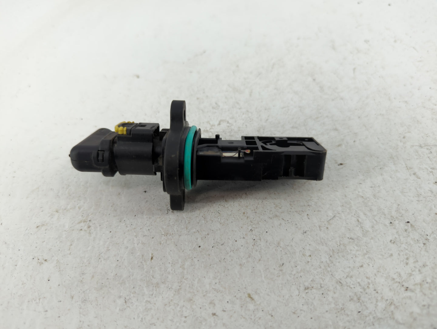 2012-2012 Chevrolet Sonic Mass Air Flow Meter Maf - Oemusedautoparts1.com