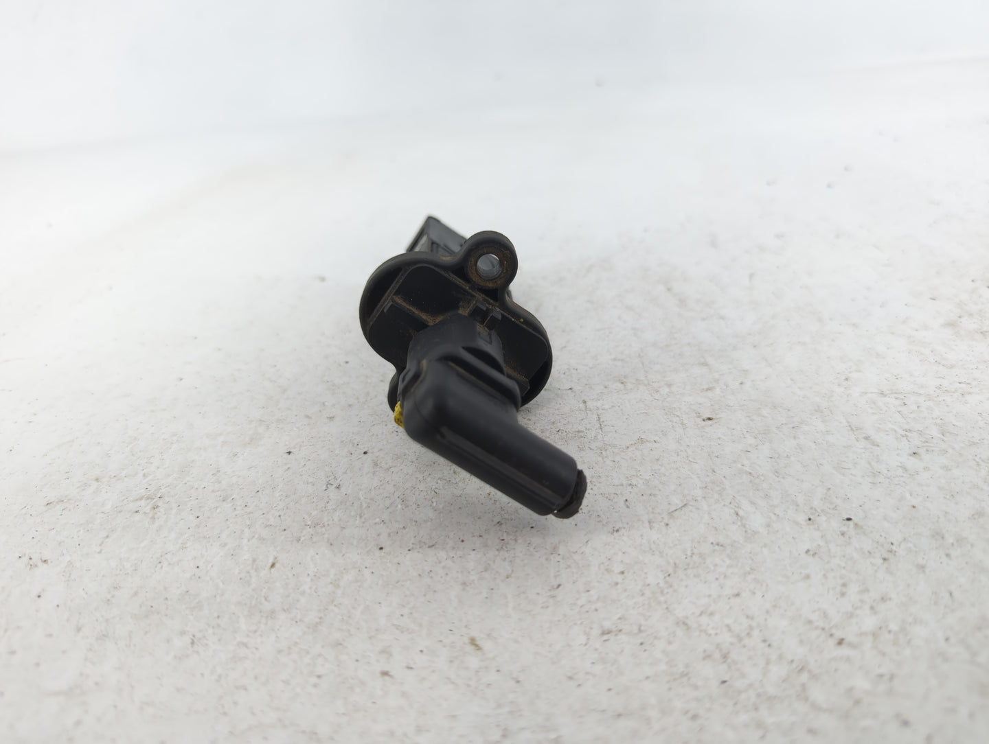 2012-2012 Chevrolet Sonic Mass Air Flow Meter Maf - Oemusedautoparts1.com