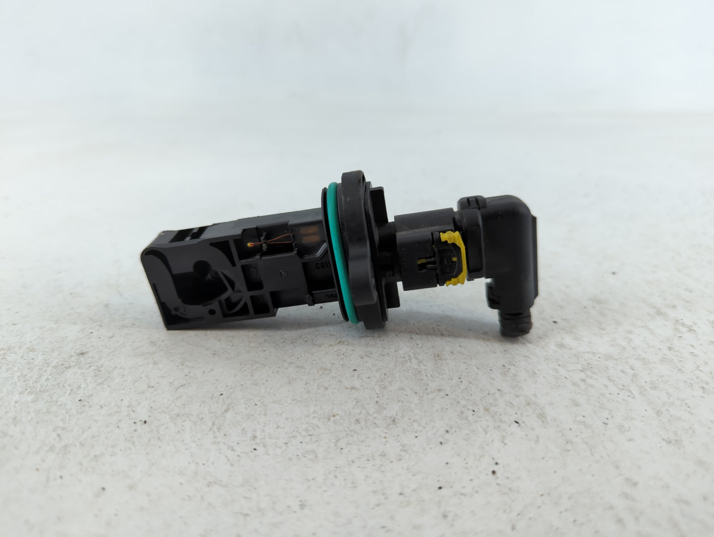 2012-2012 Chevrolet Sonic Mass Air Flow Meter Maf - Oemusedautoparts1.com