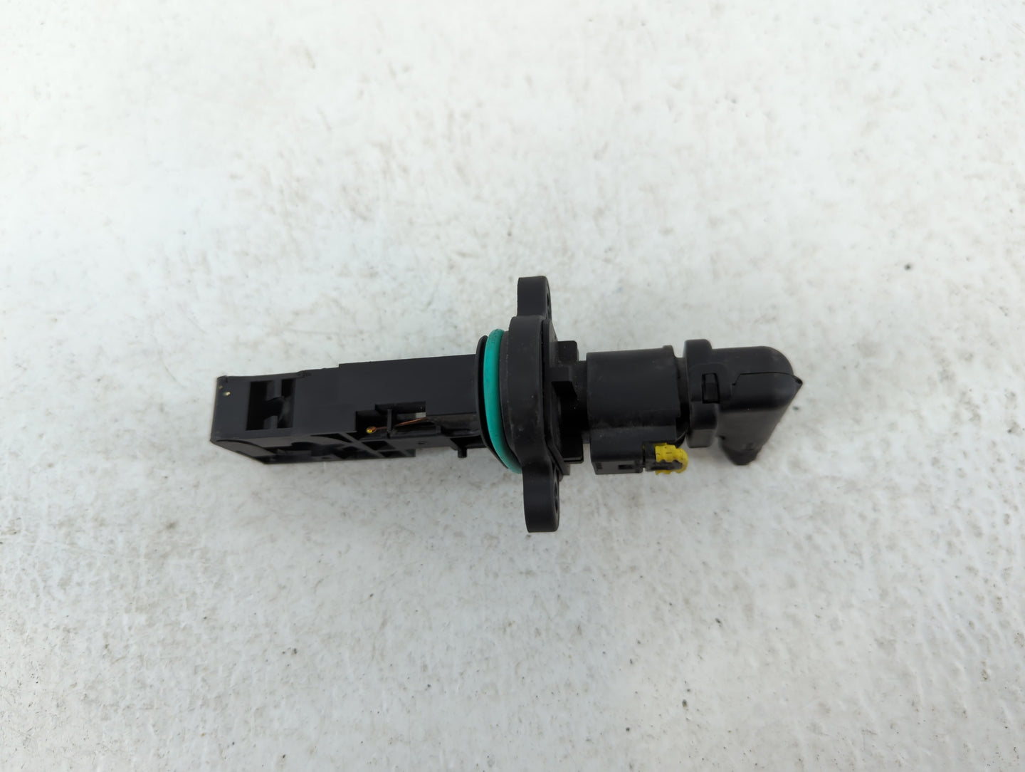 2012-2012 Chevrolet Sonic Mass Air Flow Meter Maf - Oemusedautoparts1.com