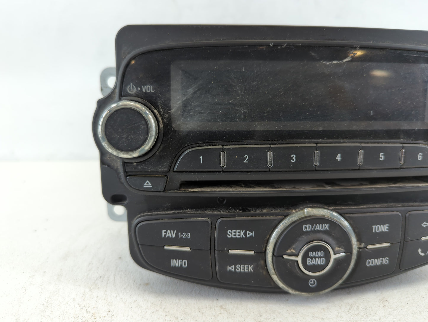 2012-2012 Chevrolet Sonic Am Fm Cd Player Radio Receiver - Oemusedautoparts1.com